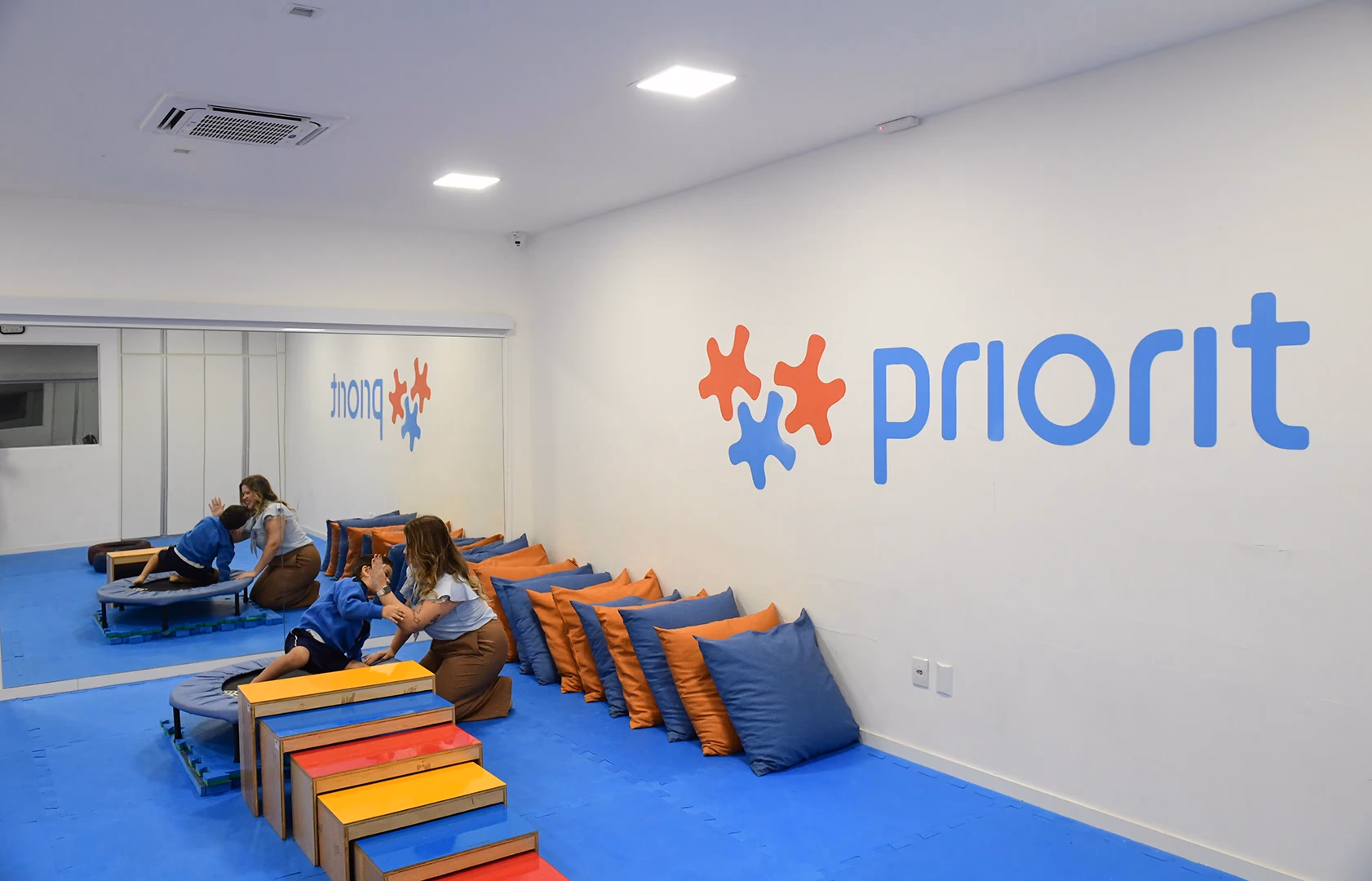 Priorit team with over 20 years of experience - 1 de 5